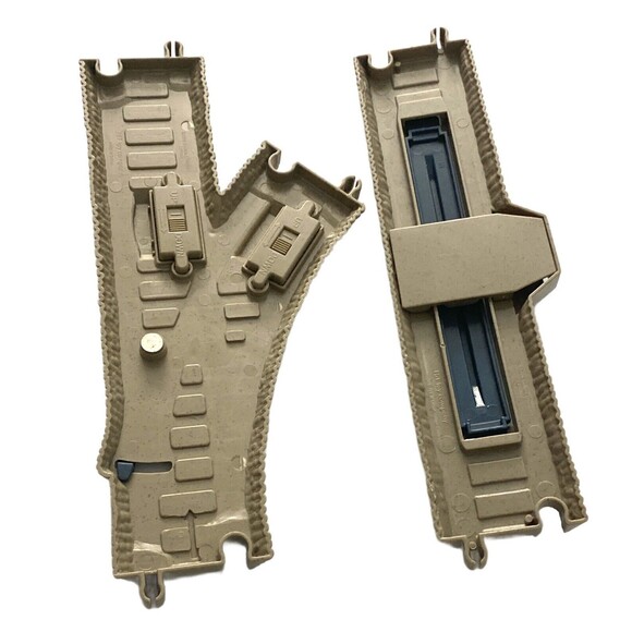 Thomas the Tank TrackMaster Railway Stop and Go Switch and 2 Way Splitter Switch - Picture 2 of 6